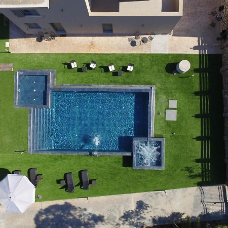 Orion Eco Suites Karteros Luaran gambar