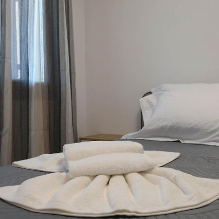 Orion Eco Suites Karteros Bilik gambar