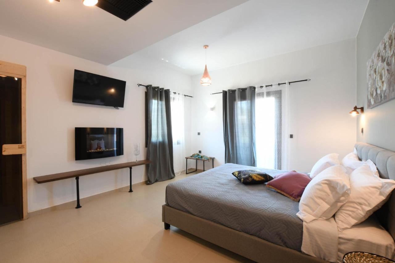 Orion Eco Suites Karteros Luaran gambar