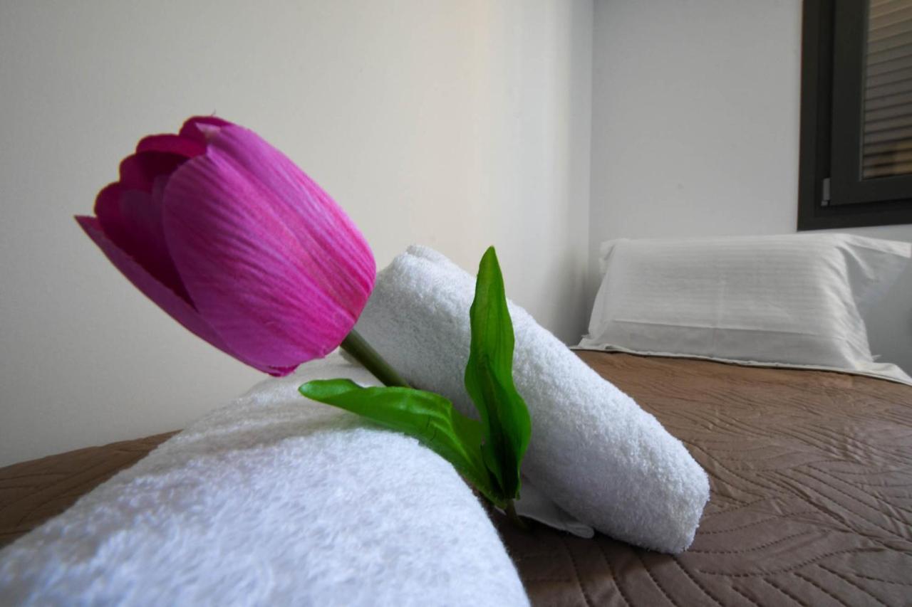 Orion Eco Suites Karteros Luaran gambar