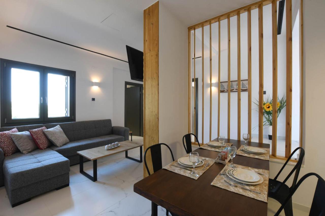 Orion Eco Suites Karteros Luaran gambar