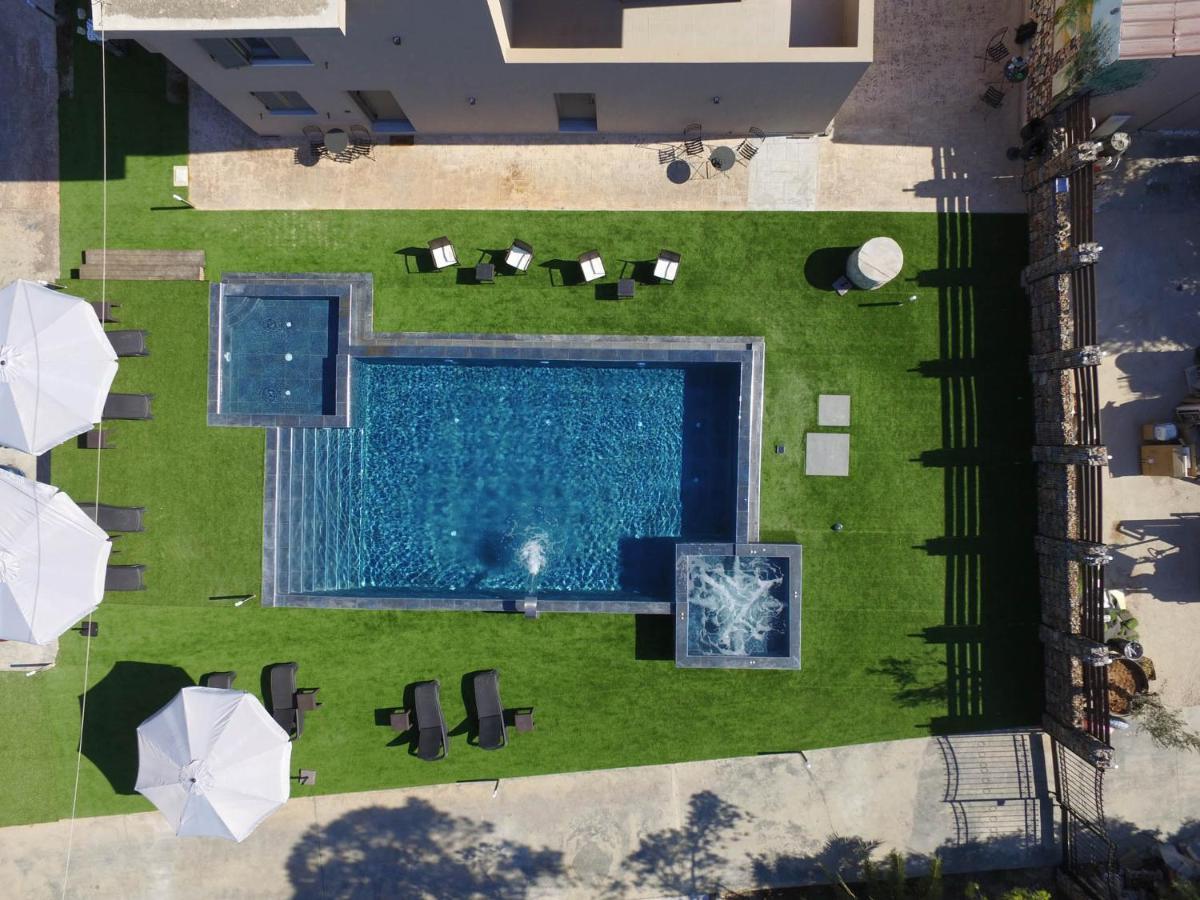Orion Eco Suites Karteros Luaran gambar